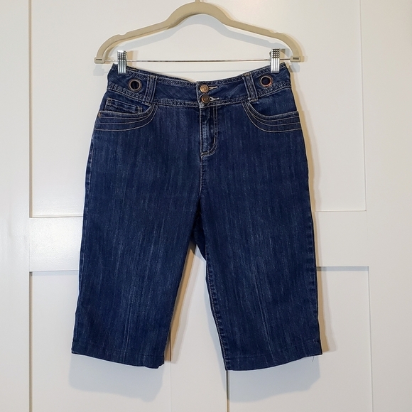 Christopher & Banks Denim - Christopher & Banks Capri Cropped Denim Blue Jeans Hi Rise Darkwash Size 4